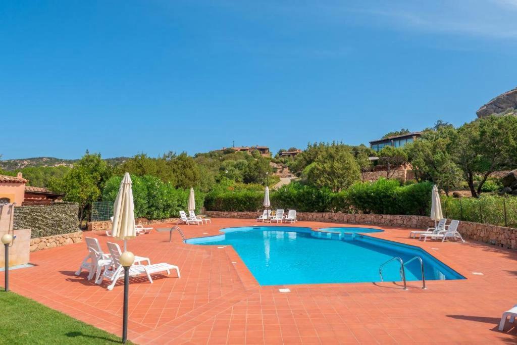 Sweet Homes Sea View With Pool Baja Sardinia Exterior photo