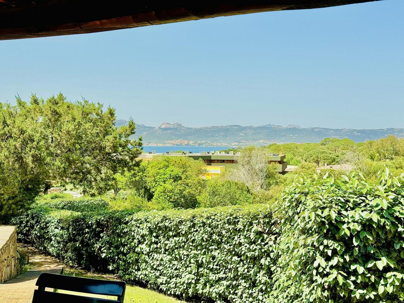 Sweet Homes Sea View With Pool Baja Sardinia Exterior photo